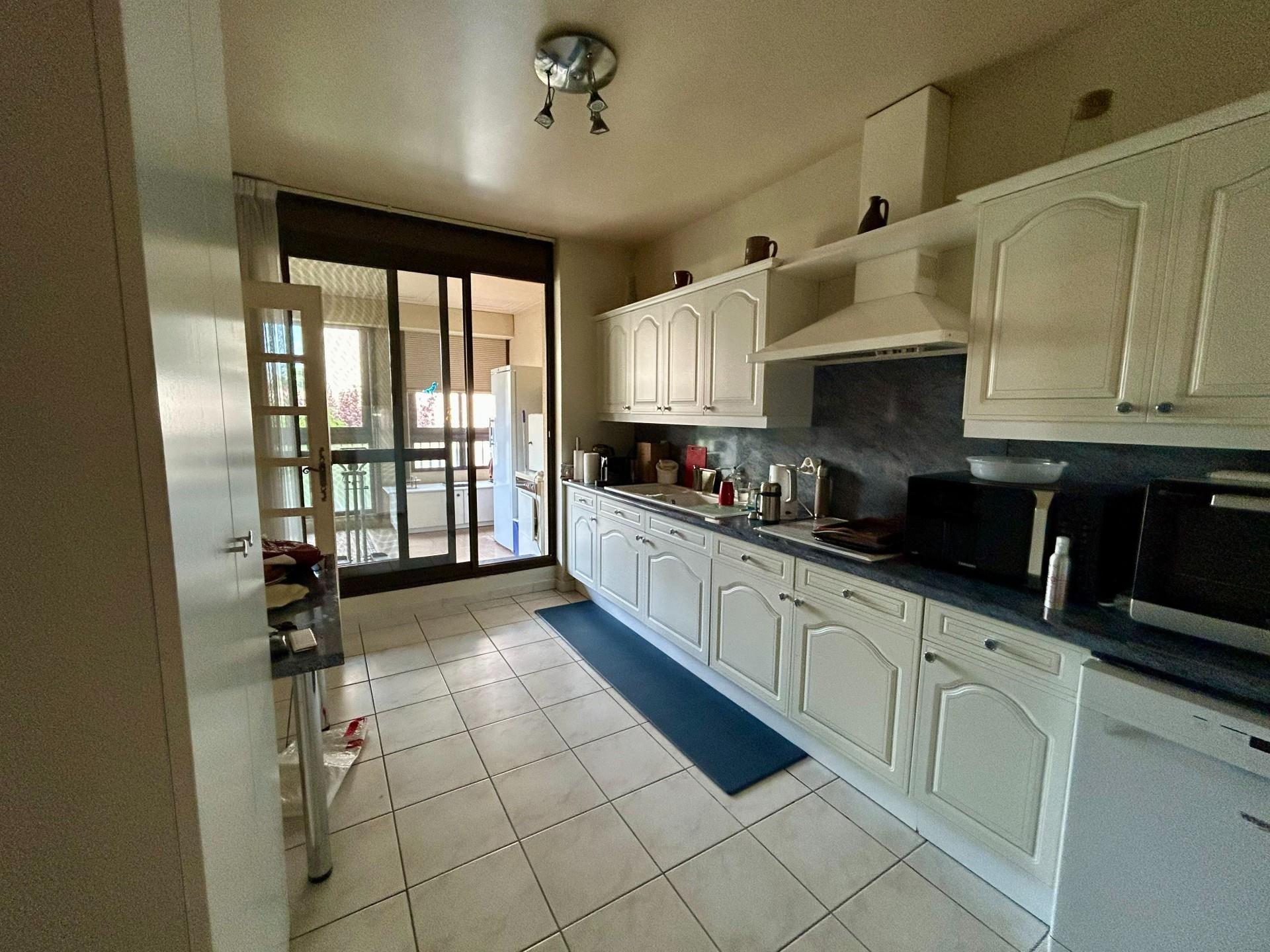 Beautiful Apartment T4 Terrace and garage