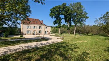 Countryside Manoir in the Dordogne