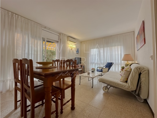 Central Apartment Only 2 Minutes From The Beach