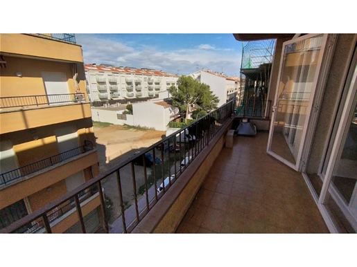 Impeccable Apartment Just 100 Metres From The Beach