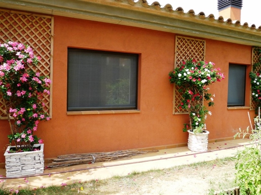 Spacious And Comfortable Villa In Mas Ros
