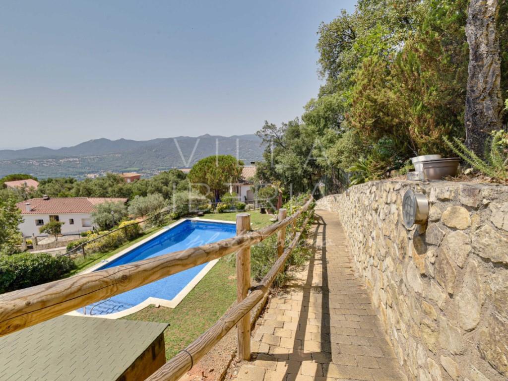 Villa Mimosas - Space, luxury and endless views in the heart of the Costa Brava