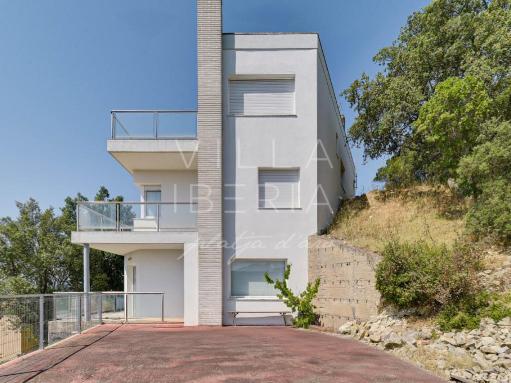 Villa Mimosas - Space, luxury and endless views in the heart of the Costa Brava
