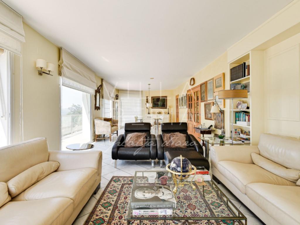 Villa Mimosas - Space, luxury and endless views in the heart of the Costa Brava