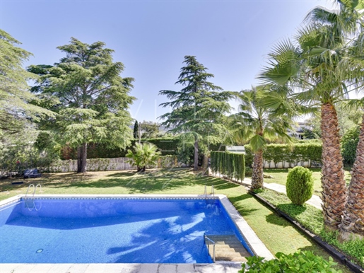 Elegant And Comfortable Residence In The Golf Costa Brava