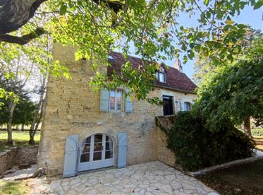 Charming old stone house from 1770 with dovecote & second small stone house in U