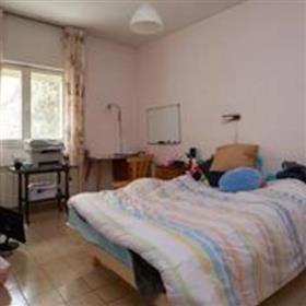 Spacious, bright and cozy 4-room apartment. 116 Sqm, in Talbiyeh