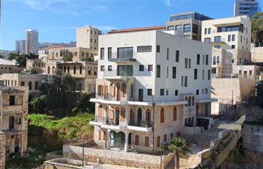 Ny, rymlig, ljus och tyst lägenhet, 115 kvm, i Haifa
