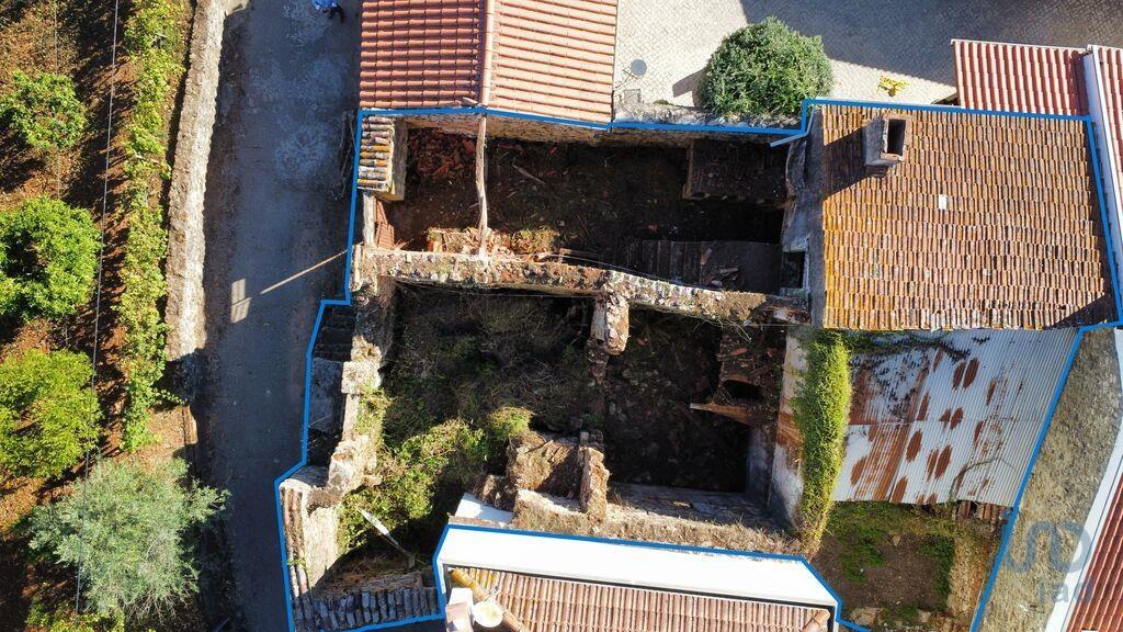 Home / Villa in Cernache with 160,00 m²