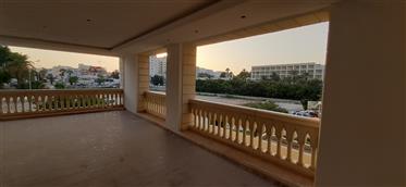 Prodej Komerční prostory 500m² Turistická oblast Sousse