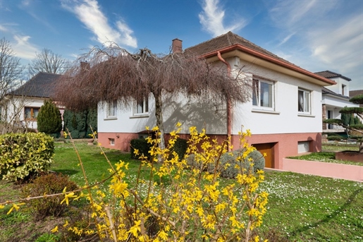 Dpt Bas-Rhin (67), for sale Reichstett house P4 - Land of 455.00 m²