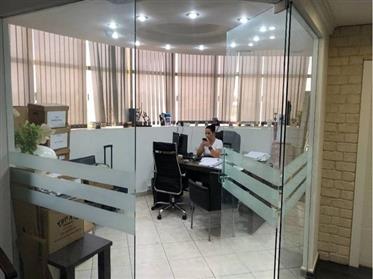 Romslige kontorer til leie, fra 50Sqm til 120Sqm, i Beersheba