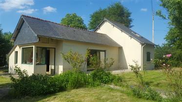 3 bed (5 possible) rural house