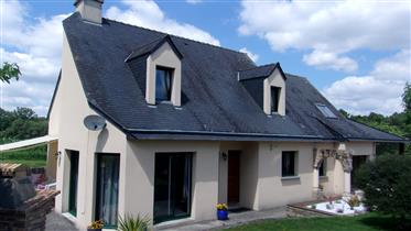 4 bed house in a beautiful village in Morbihan (56) - Guehenno
