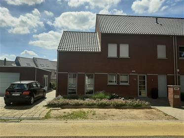 Semi-detached house in the center of Maaseik