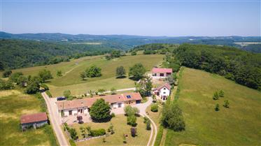 Authentique farmhouse with panoramic views