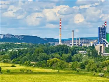 Industrigrund i Devnya-Bulgarien
