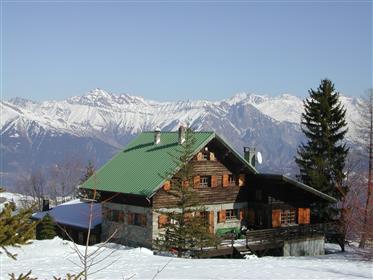 Property land and chalet with exceptional views