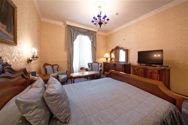 Hôtel de luxe cinq étoiles à Varna-Bulgarie