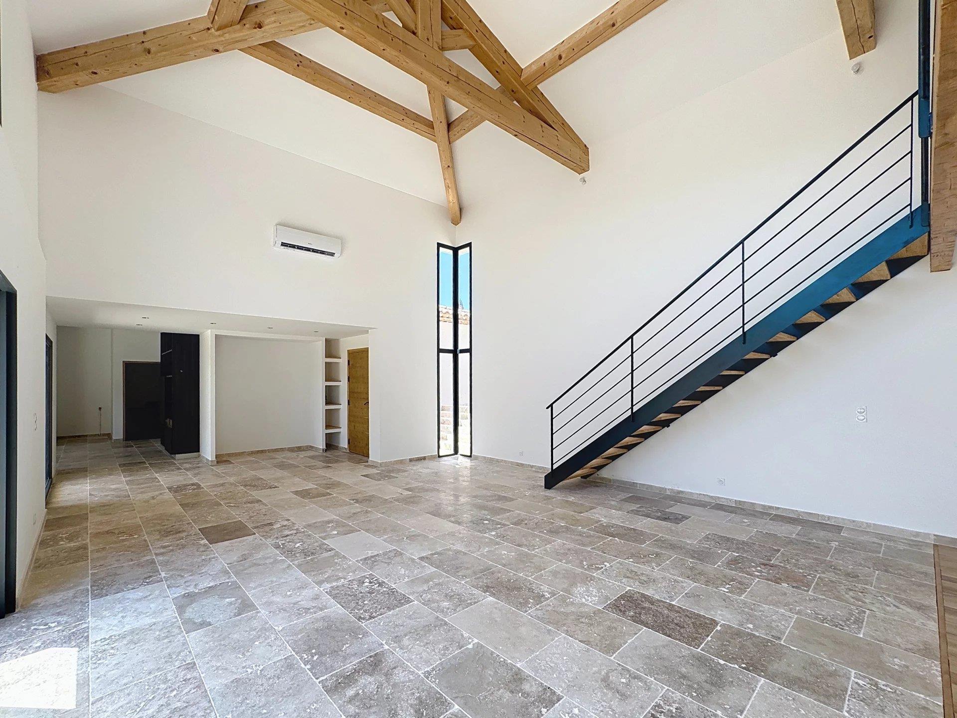 Köp: Hus (83570)