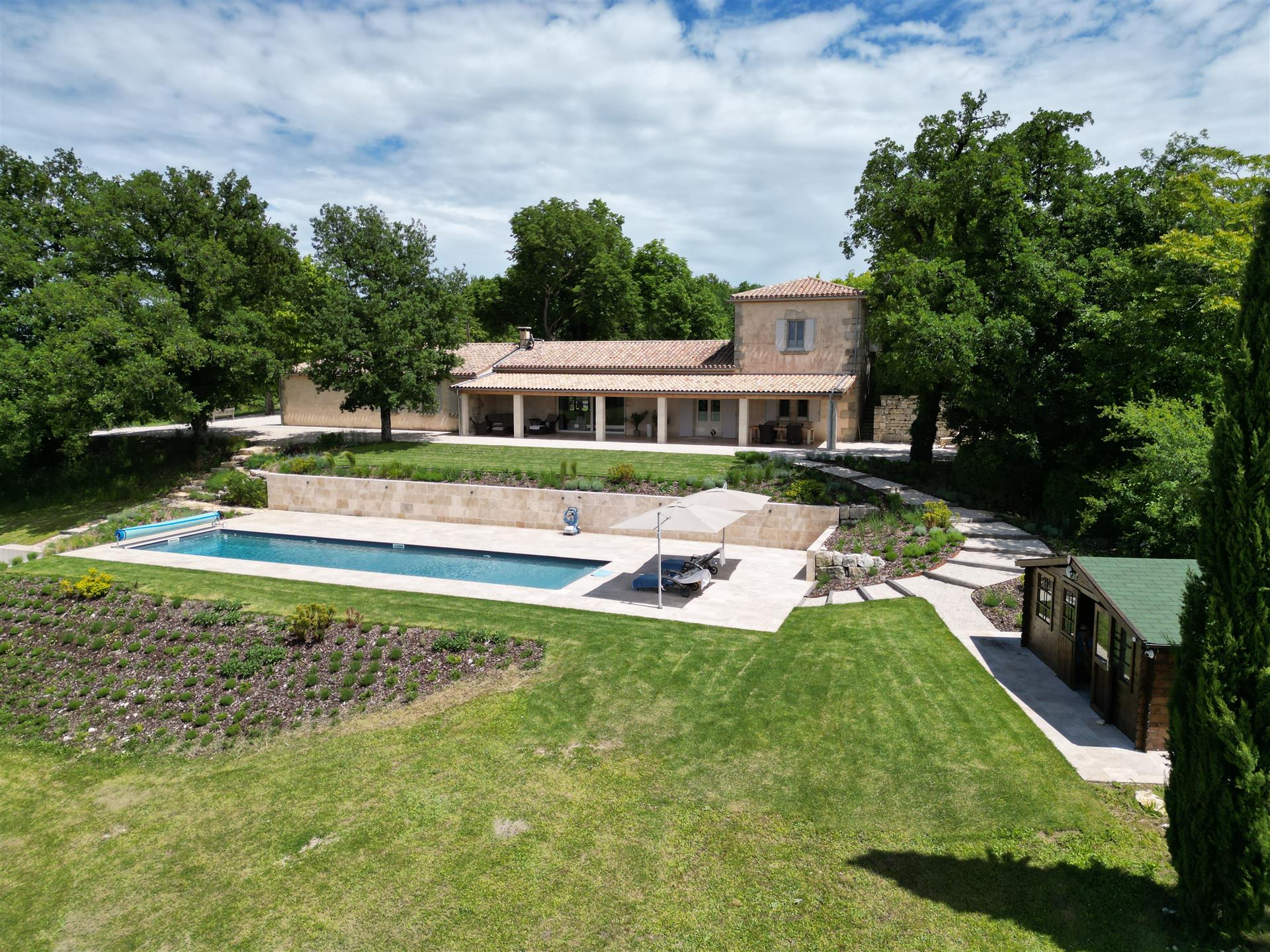 Casa de pedra totalmente renovada