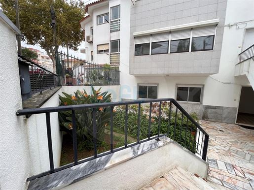 2 bedroom apartemnt with 132 m2 patio 