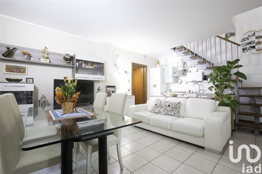 Vente Appartement 100 m² - 2 chambres - Castelnuovo del Garda