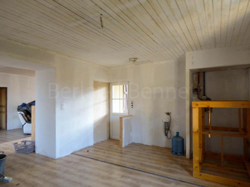 Detached stone house with outbuildings + large garden