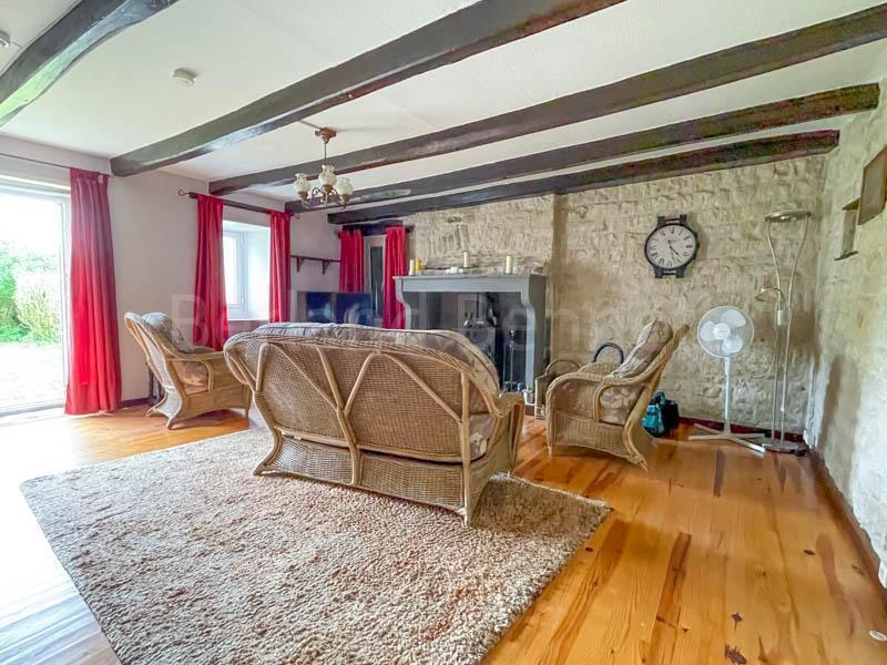 Detached character property - fully renovated