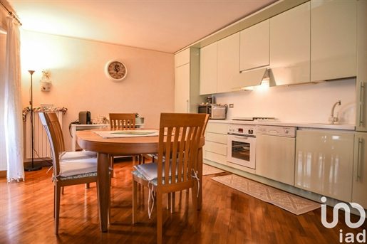 Sprzedaż Apartament 100 m² - 1 Pokój - Salò