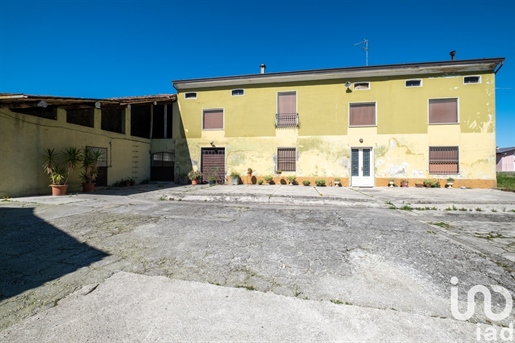 Vente Maison Individuelle / Villa 500 m² - 3 chambres - Castel Goffredo