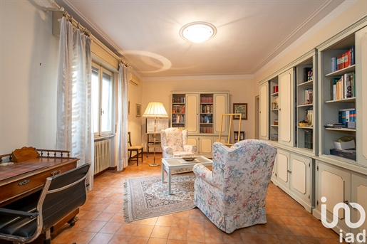 Sale Apartment 534 m² - 3 bedrooms - Castel Goffredo