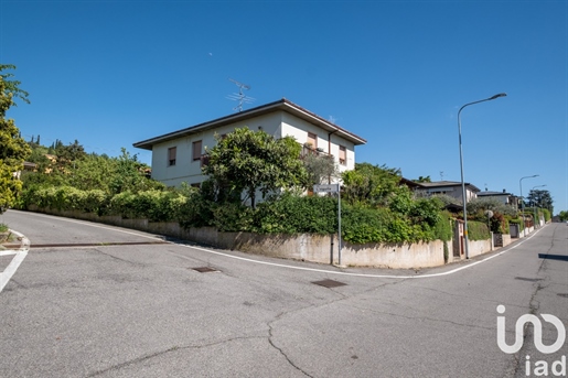 Frei stehendes Haus / Villa zu verkaufen 205 m² - 3 Schlafzimmer - Castiglione delle Stiviere
