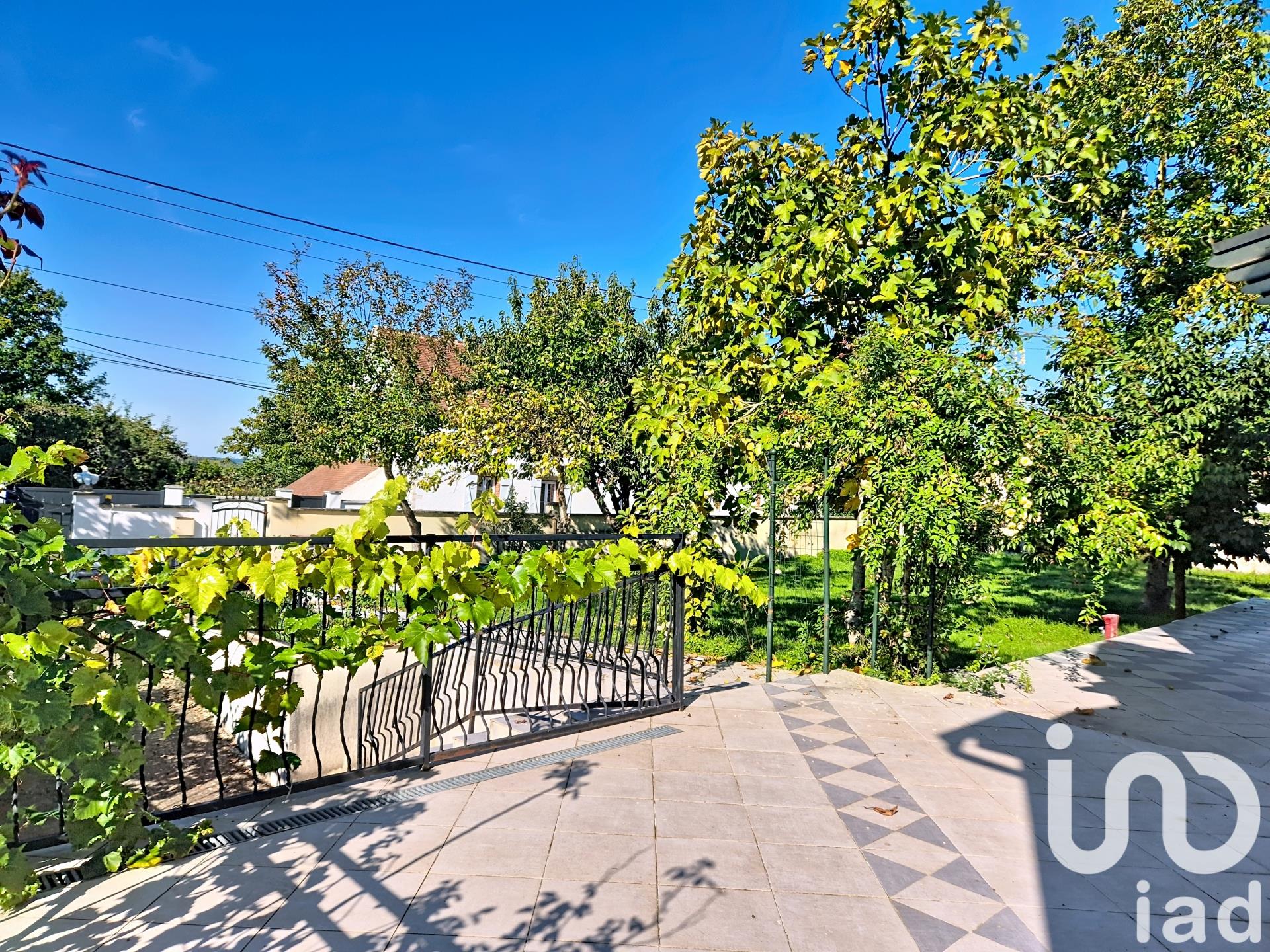 Maison à vendre, 170m², Bransles