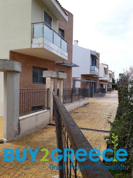 (A vendre) Maison Maisonnette || Attique orientale/Kalyvia-Lagonissi - 215 m², 4 chambres, 470.000€