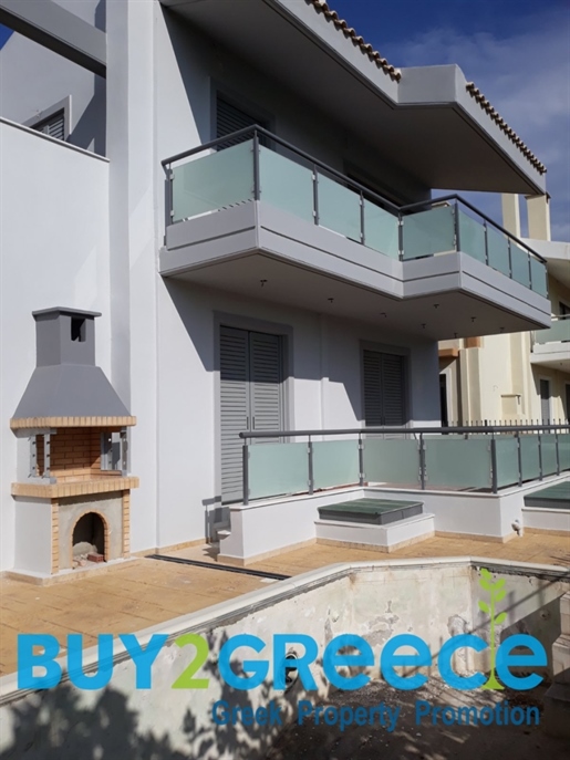 (A vendre) Maison Maisonnette || Attique orientale/Kalyvia-Lagonissi - 215 m², 4 chambres, 470.000€