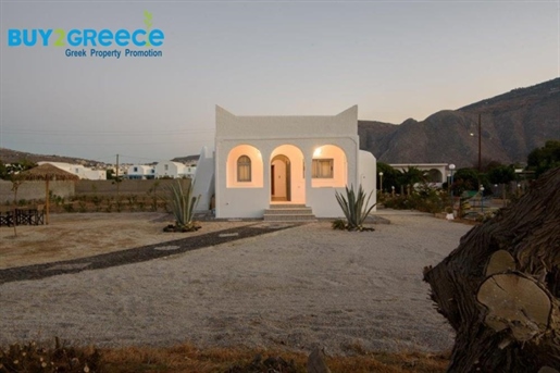 (Zu verkaufen) Wohnen Einfamilienhaus || Kykladen/Santorini-Thira - 70 m², 2 Schlafzimmer, 950.000€