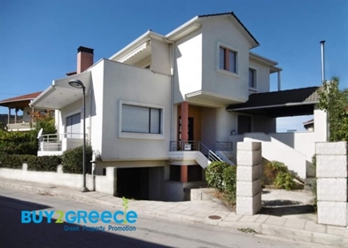 (For Sale) Residential Maisonette || Ioannina/Ioannina - 290 Sq.m, 3 Bedrooms, 330.000€