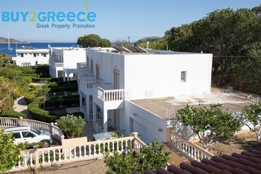 (Te koop) Residentiële villa || Dodekanesos/Leros - 1.036 m², 20 slaapkamers, 1.300.000€