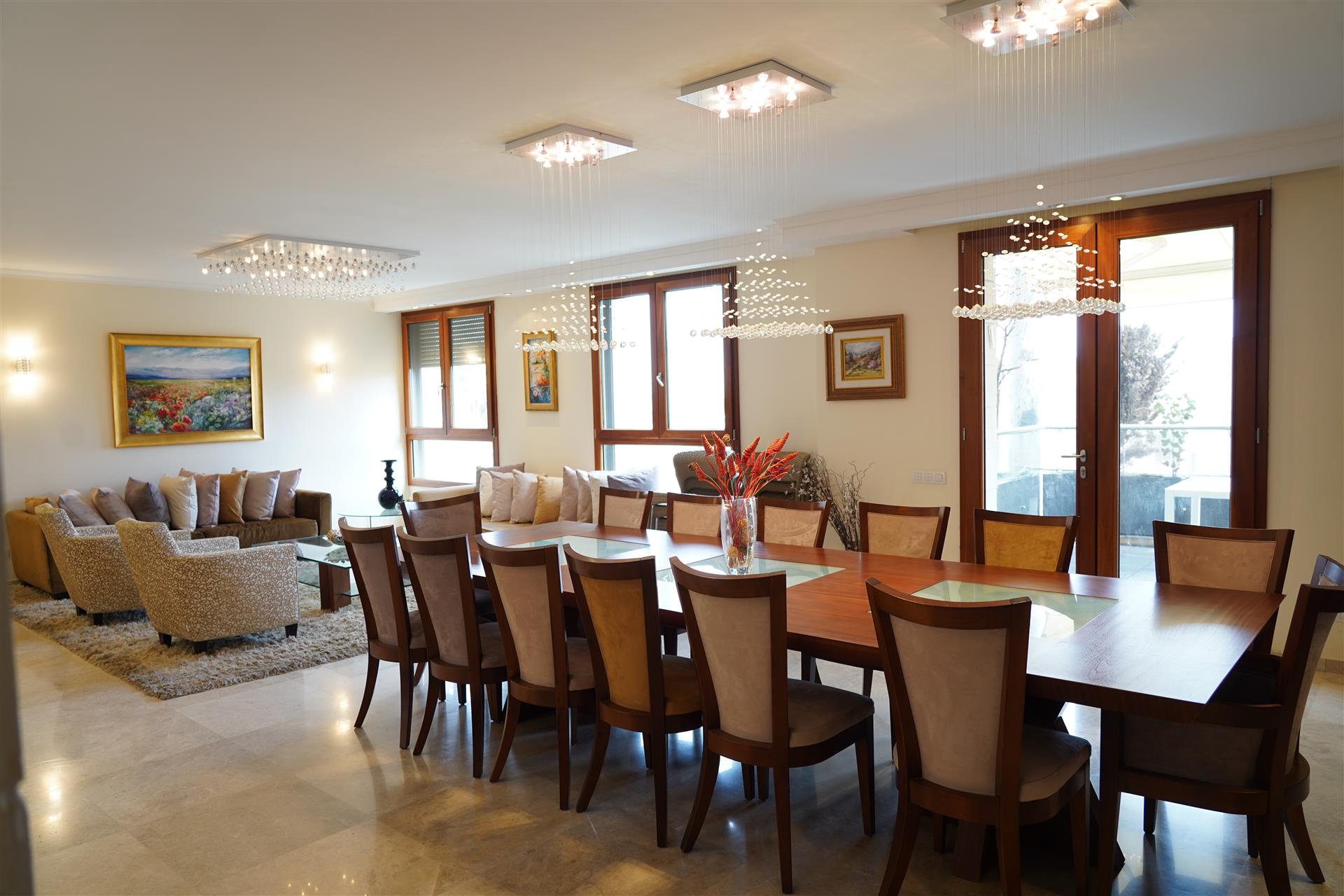 400 Sq.M of Luxury in Prestigious Talbiyeh in a Modern Building