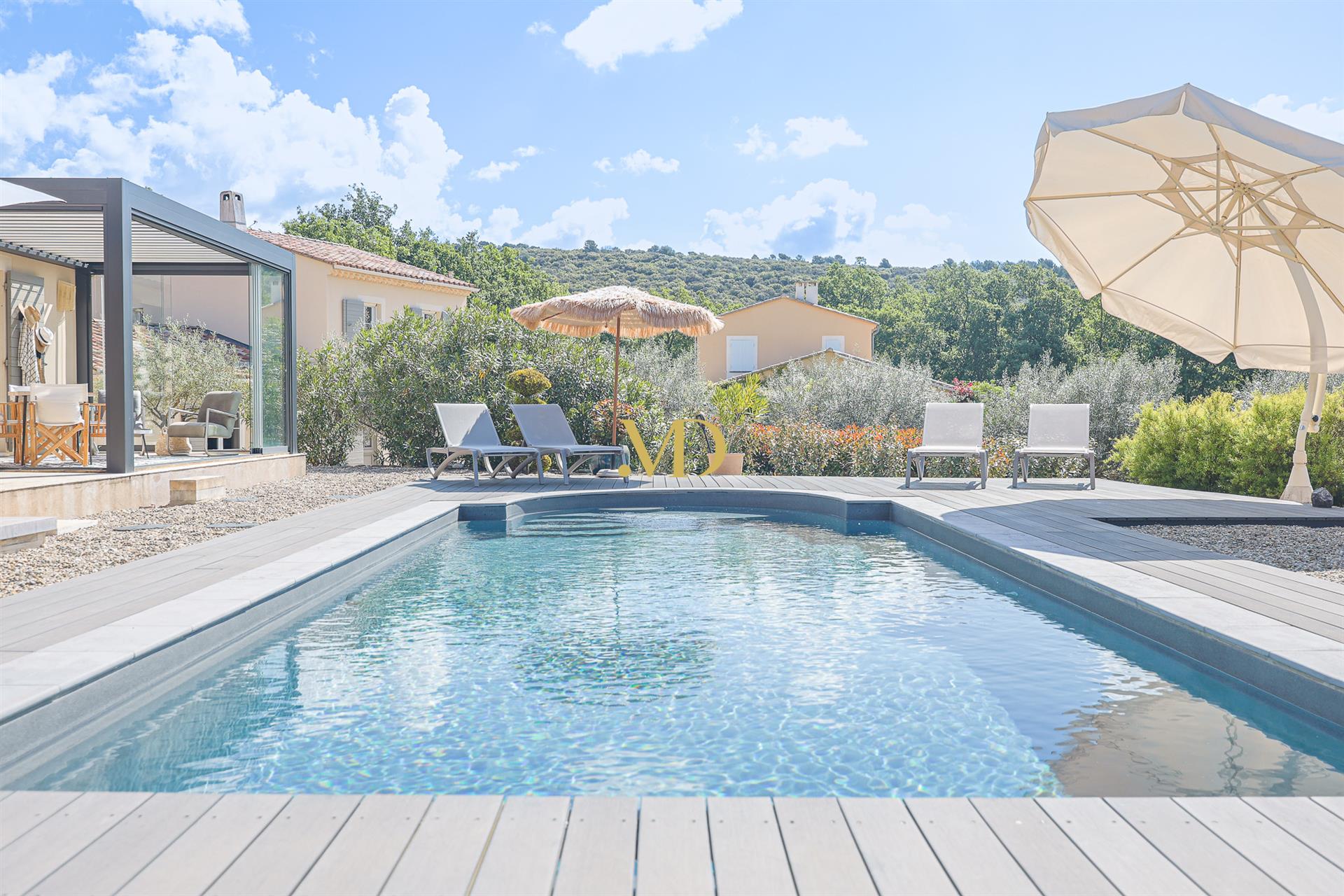 Exceptional property with Panoramic view Saint-Saturnin-lès-Apt