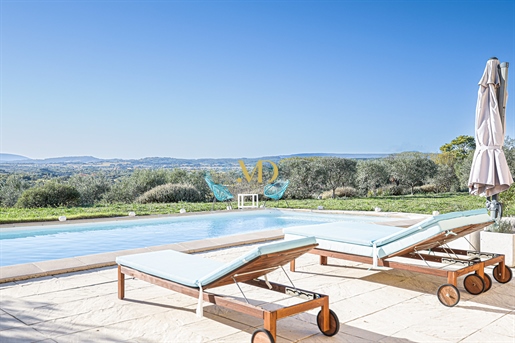 Villa À Apt avec vue panoramique & piscine