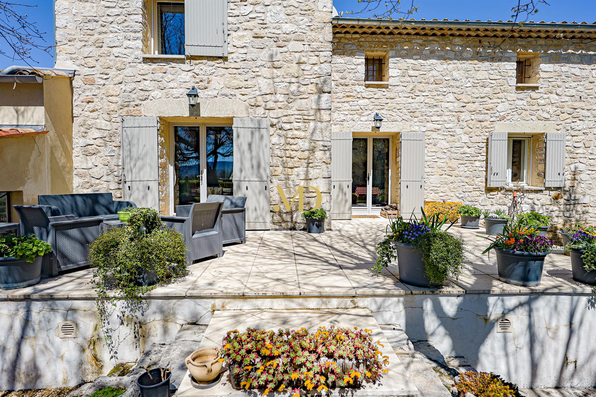 Charming stone property with Luberon view, swimming pool and outbuildings