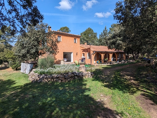 Sillans La Cascade Haus mit Steinschuppen, 220 m², 8.920 m² Grundstück, Garage