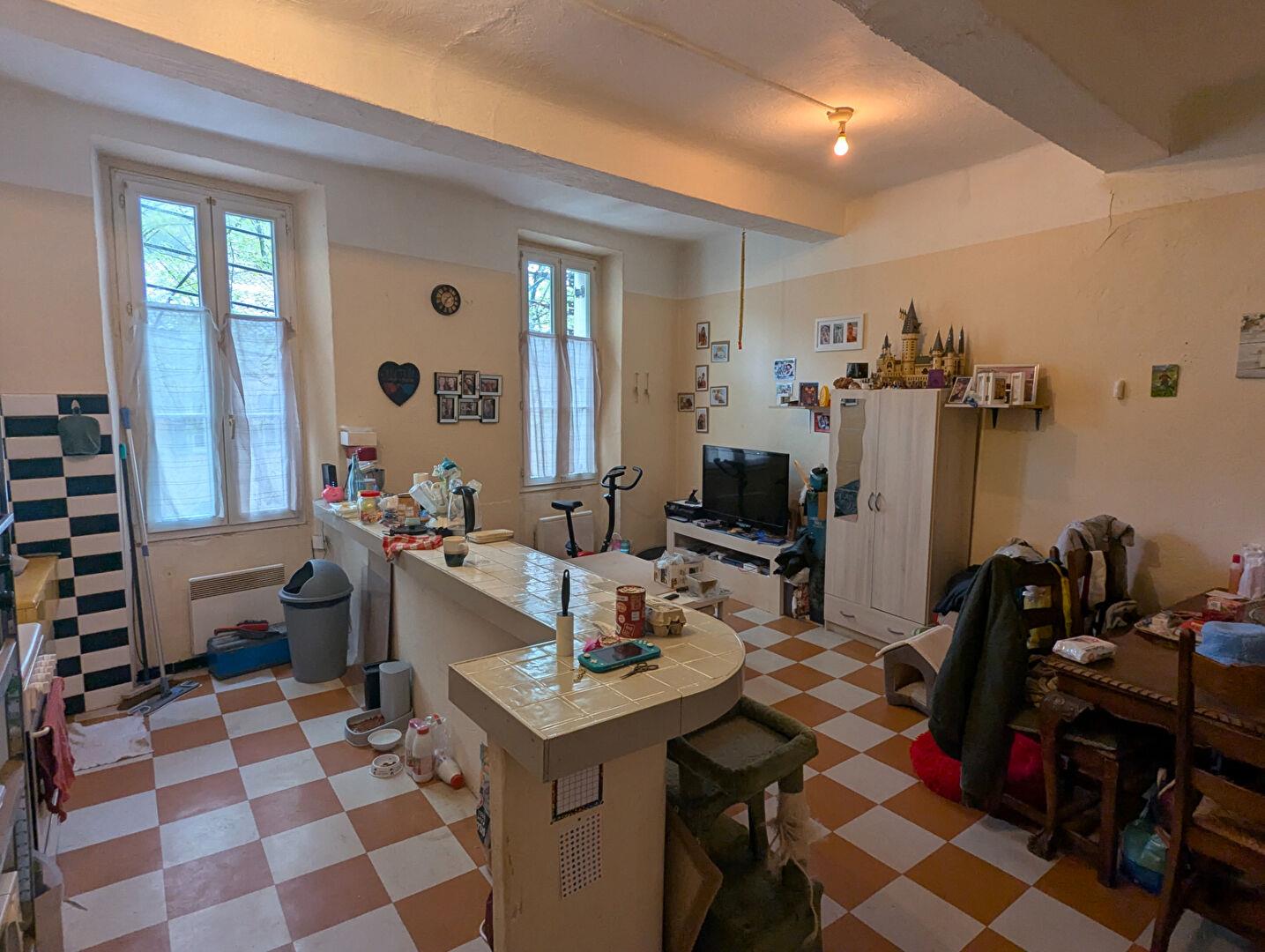 Salernes 3 room apartment 57.55 m² sold Rent