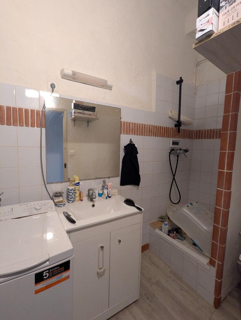 Salernes 3 room apartment 57.55 m² sold Rent