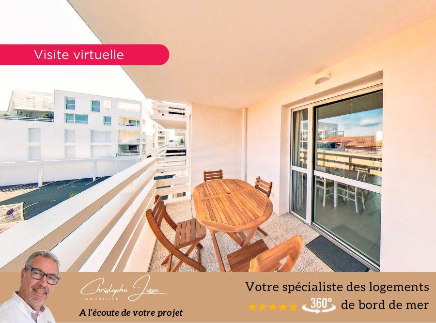 62 m2 T3 crossing apartment with 2 terraces and boxed parking