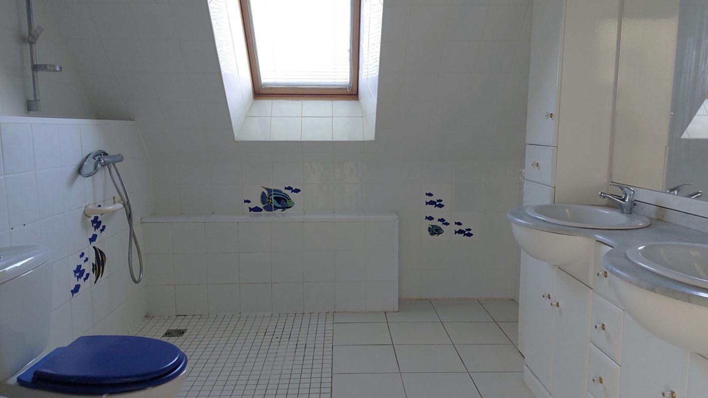 House Vauvillers 9 room(s) 210 m2 Swimming pool garden outbuilding