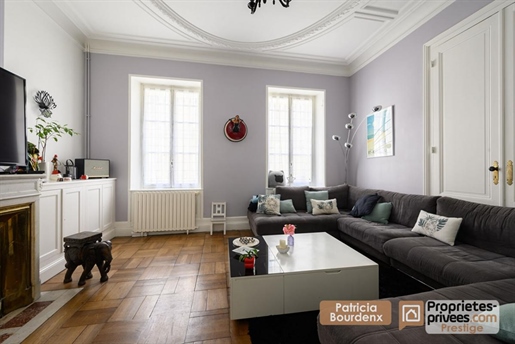 Bordeaux Pey-Berland Charmant familiehuis met terras en airconditioning