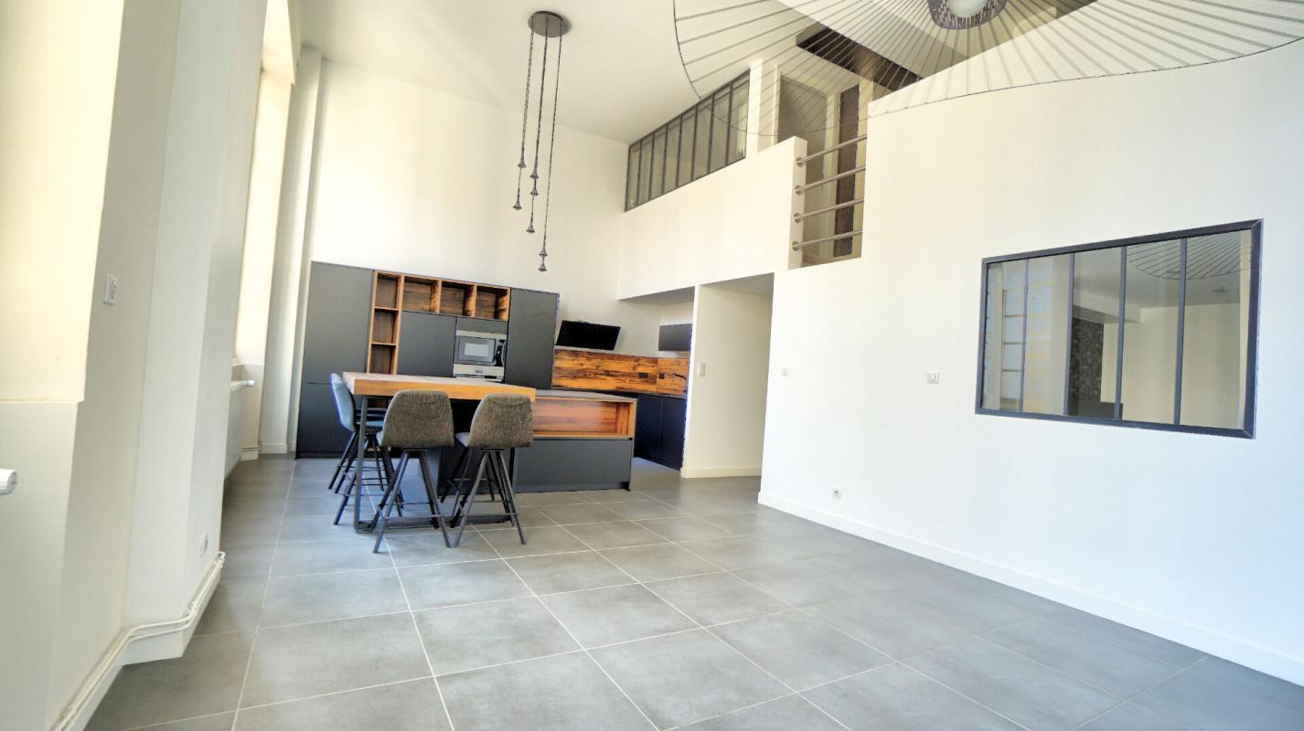 Compra: Apartamento (90000)